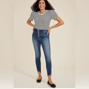 Edgely High Rise Button Fly Super Skinny Short Jeans